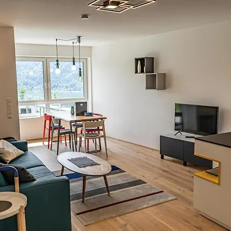 Top 5 Alpe Maritima - Traumhafte Ferienwohnung Mit Seeblick Und Bergkulisse Am Ossiacher See Annenheim Exterior photo